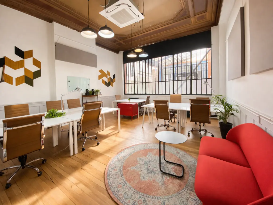 Coworking à Paris et dans les Hauts-de-Seine (92) : comment choisir le bon espace en 2026 ?